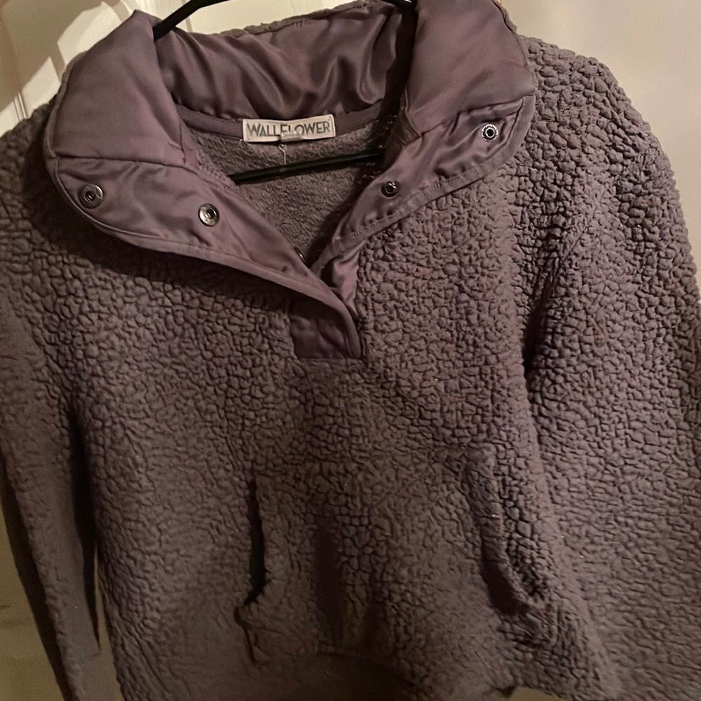 Gray cropped sweater
